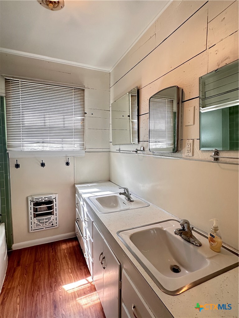726 W San Antonio Street Property Photo 28