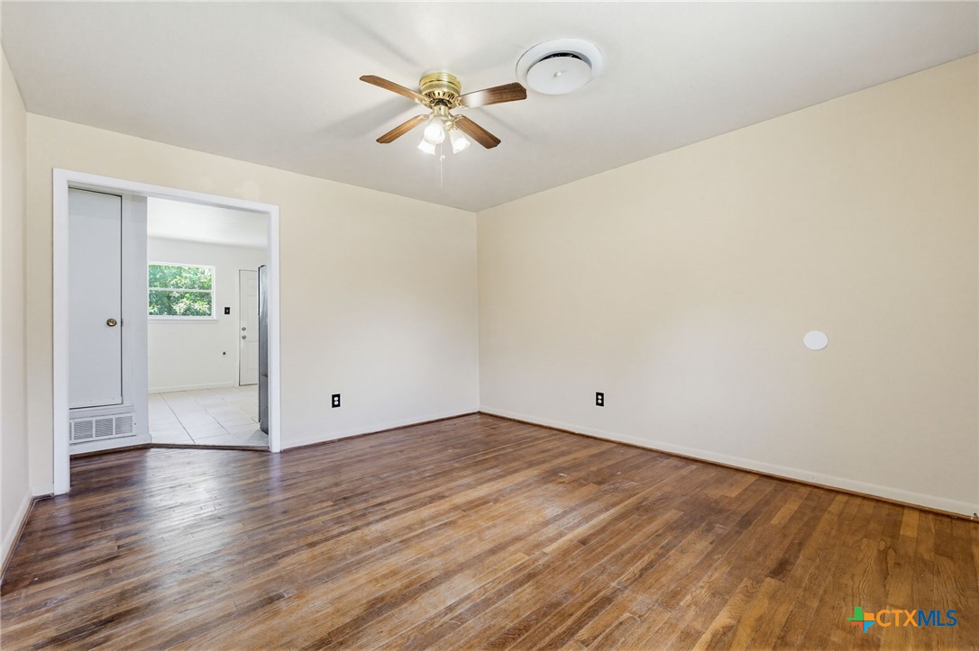 602 Highway Avenue A-b Property Photo 6