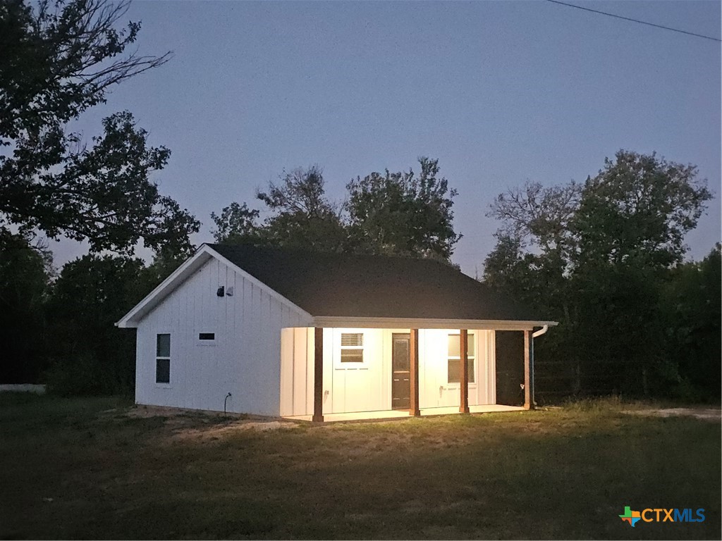 1701 Sycamore Property Photo 1