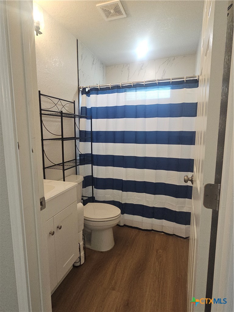 1701 Sycamore Property Photo 9
