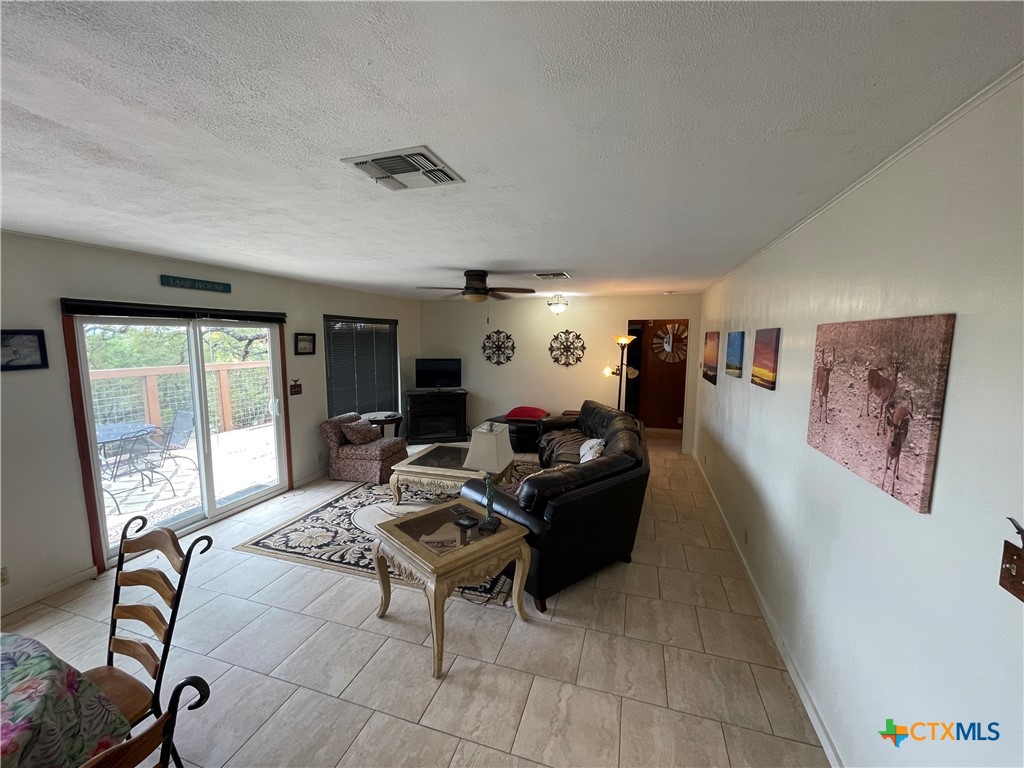 1221 Hallmark Property Photo 12