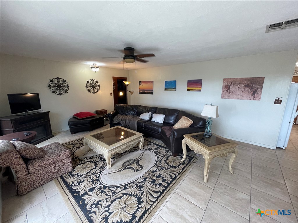 1221 Hallmark Property Photo 14