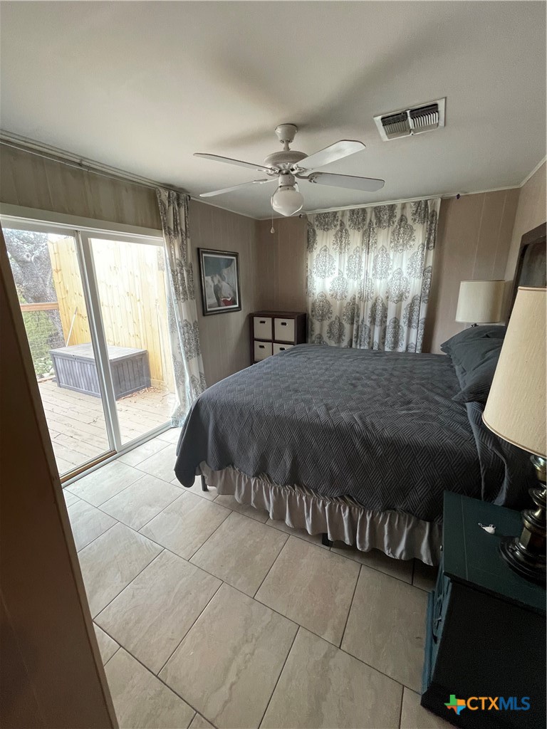 1221 Hallmark Property Photo 16