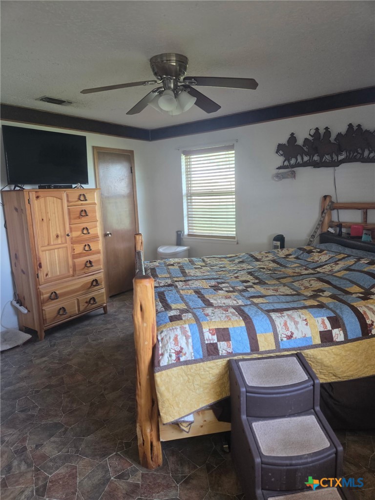 113 Leisure Acres Drive Property Photo 11