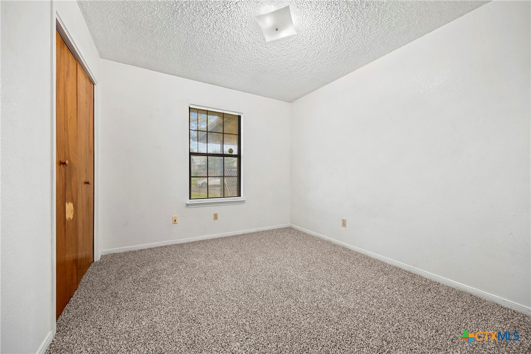 312 Saddle Drive Property Photo 11