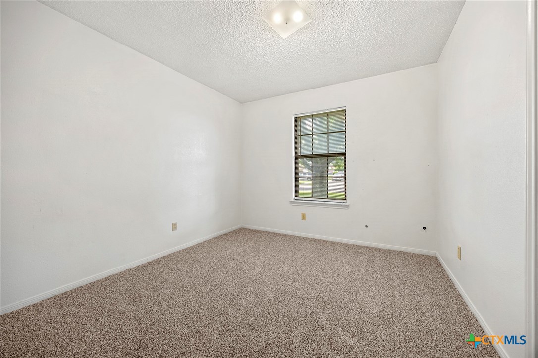 312 Saddle Drive Property Photo 13