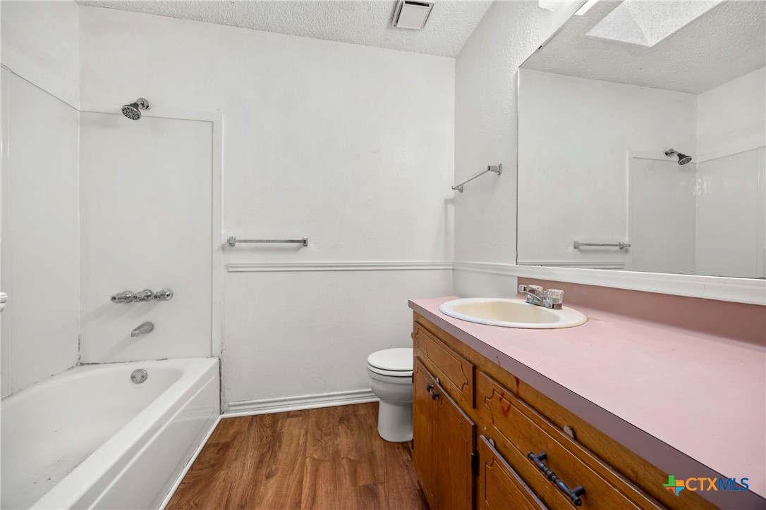312 Saddle Drive Property Photo 14