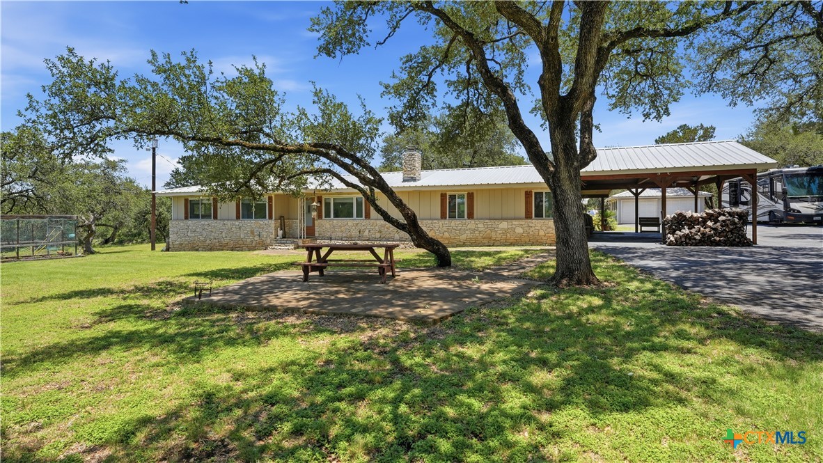 2694 Fm 2722 Property Photo 4