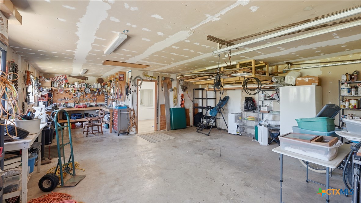 2694 Fm 2722 Property Photo 36