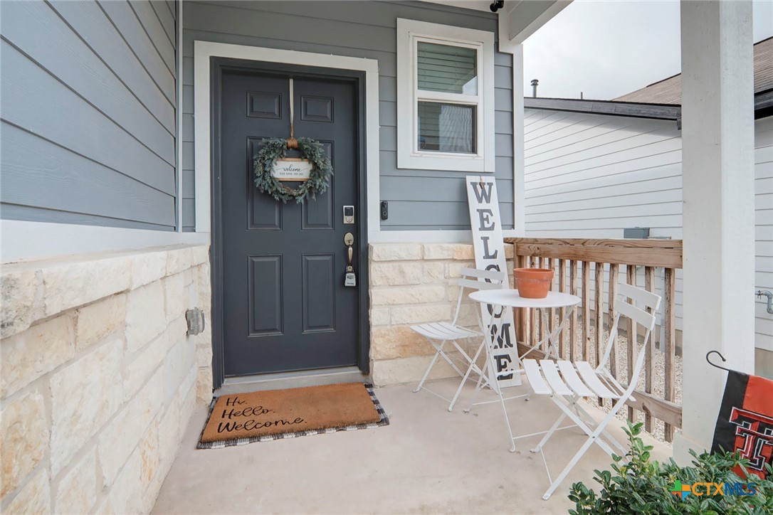 152 Honey Oak Lane Property Photo 4