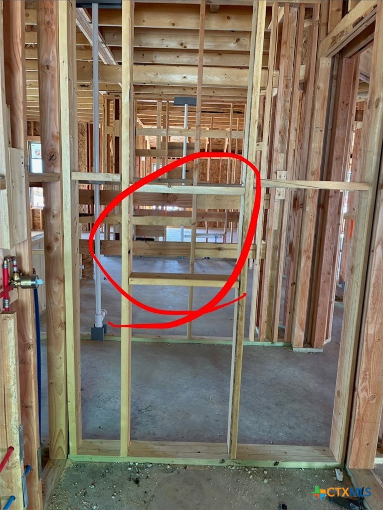 10258 Kimberlite Drive Property Photo 9