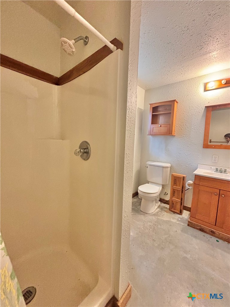 101 Cassie Street Property Photo 44
