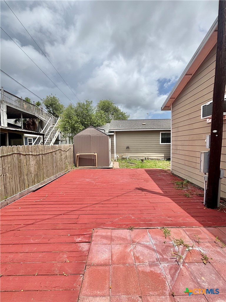 101 Cassie Street Property Photo 45