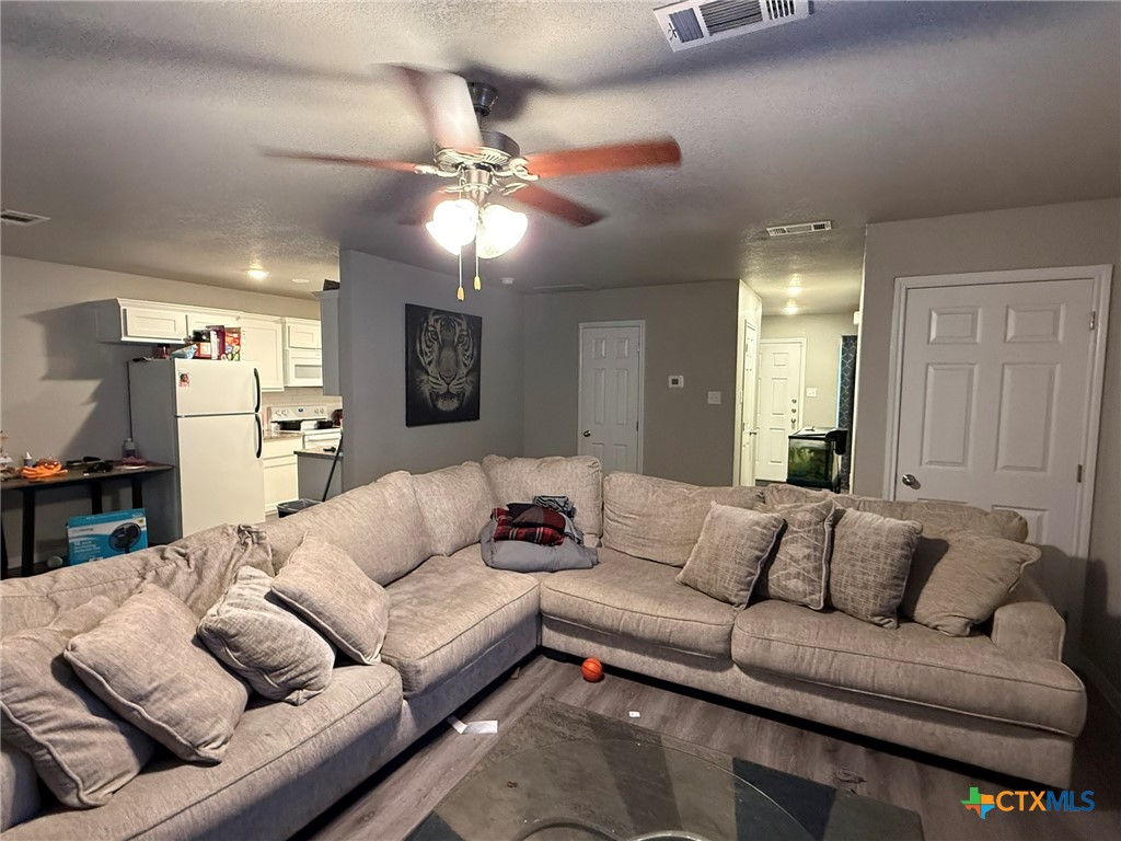 1604 Pontotoc Trace Property Photo 5