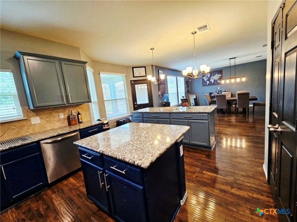 6305 Clear Brook Drive Property Photo 8