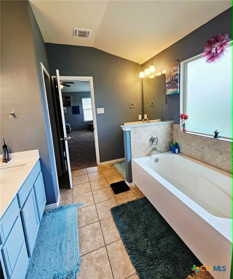 6305 Clear Brook Drive Property Photo 12