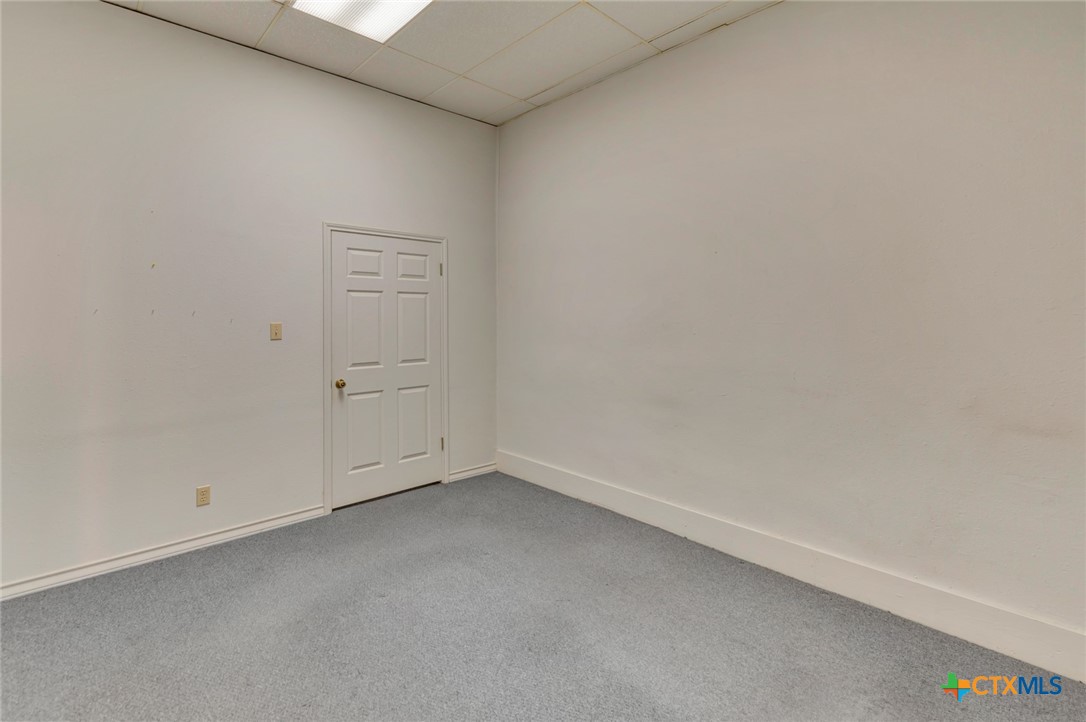 119 E Main Street Property Photo 29