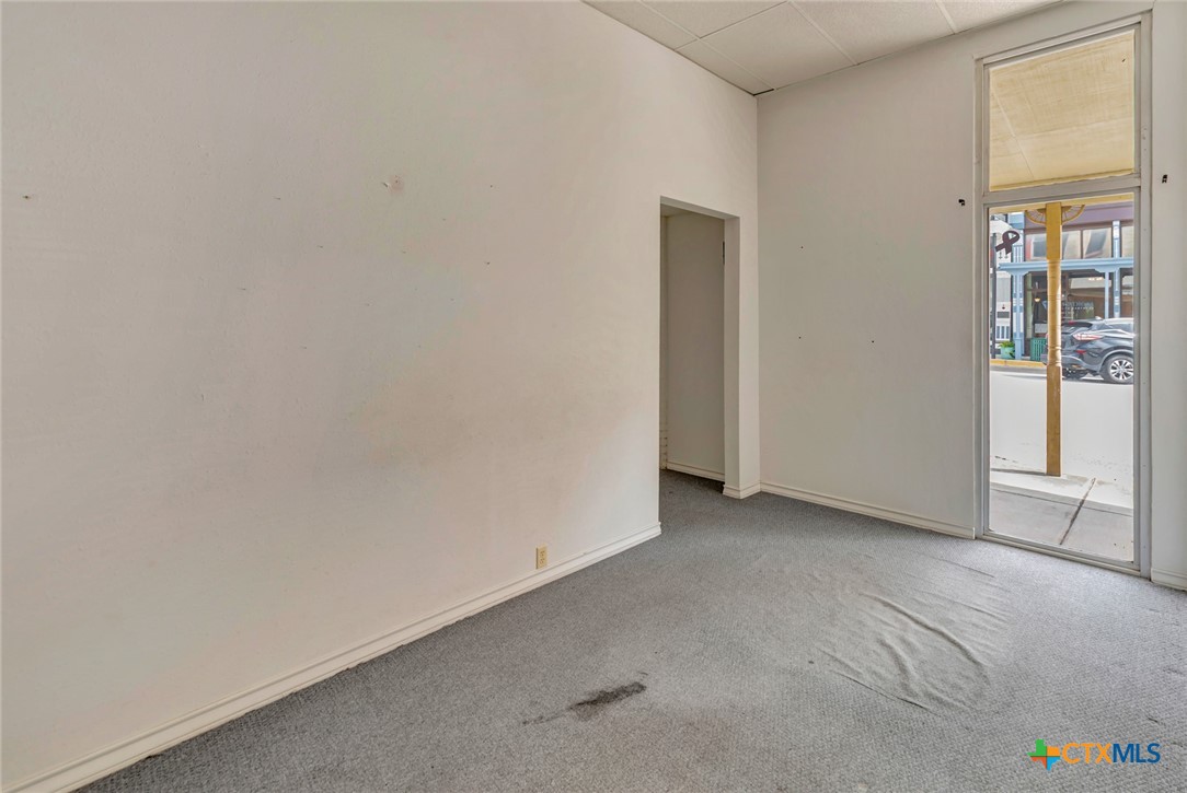 119 E Main Street Property Photo 33