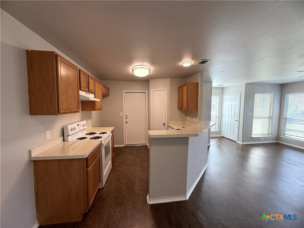 2744 Fm-1044 Property Photo 9