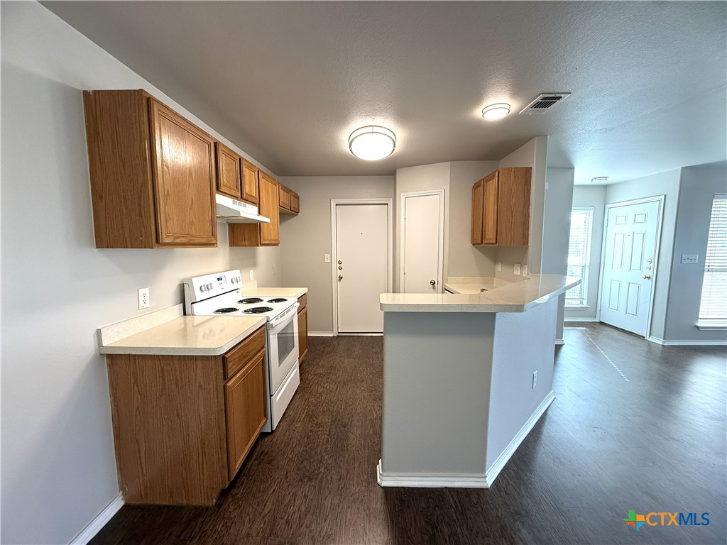 2744 Fm-1044 Property Photo 11