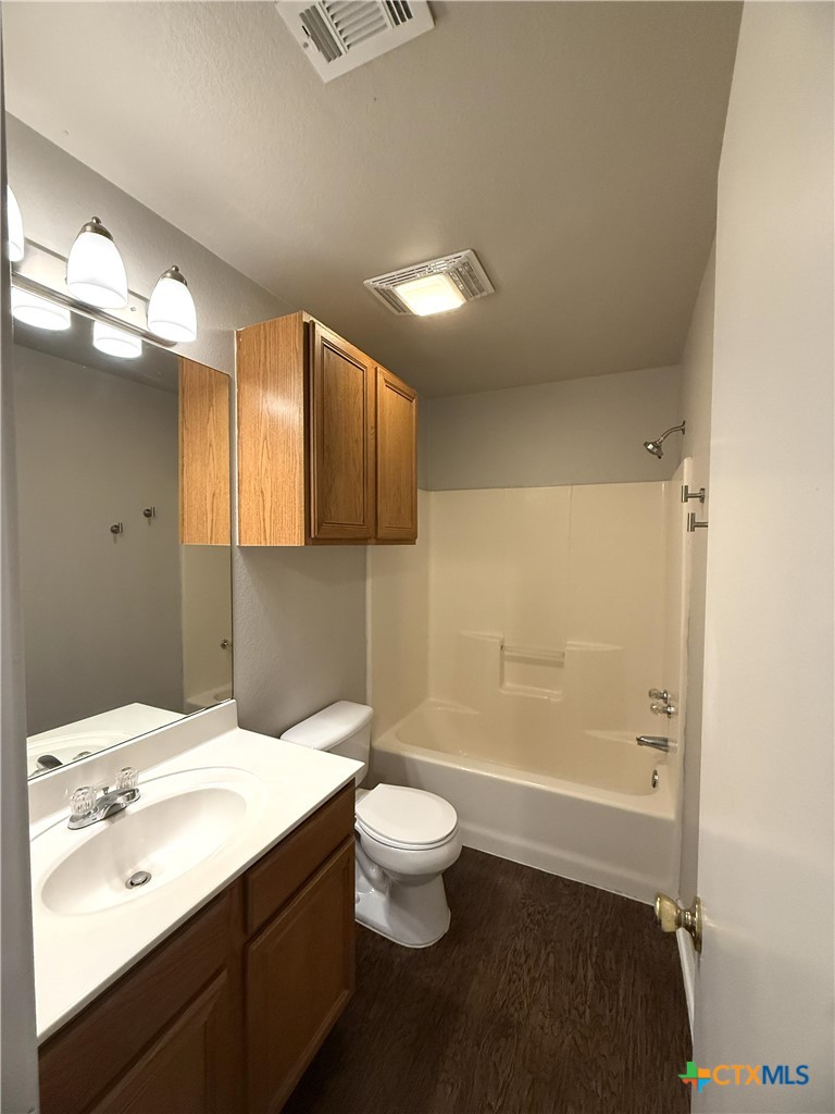 2744 Fm-1044 Property Photo 18