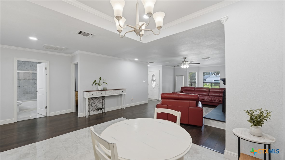 734 Summerwood Drive Property Photo 10