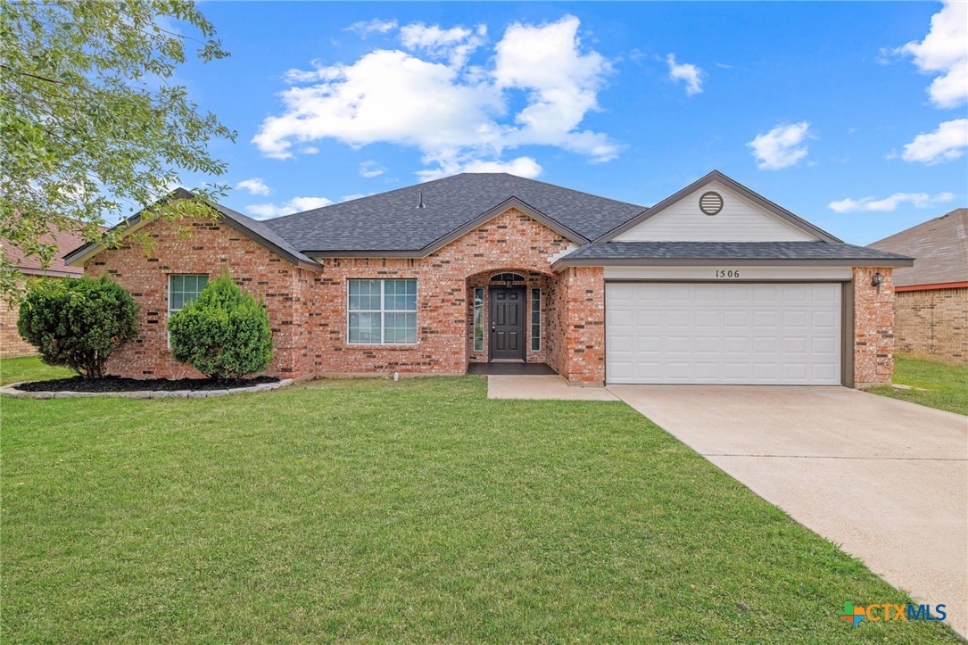 1506 Prestige Loop Property Photo 1