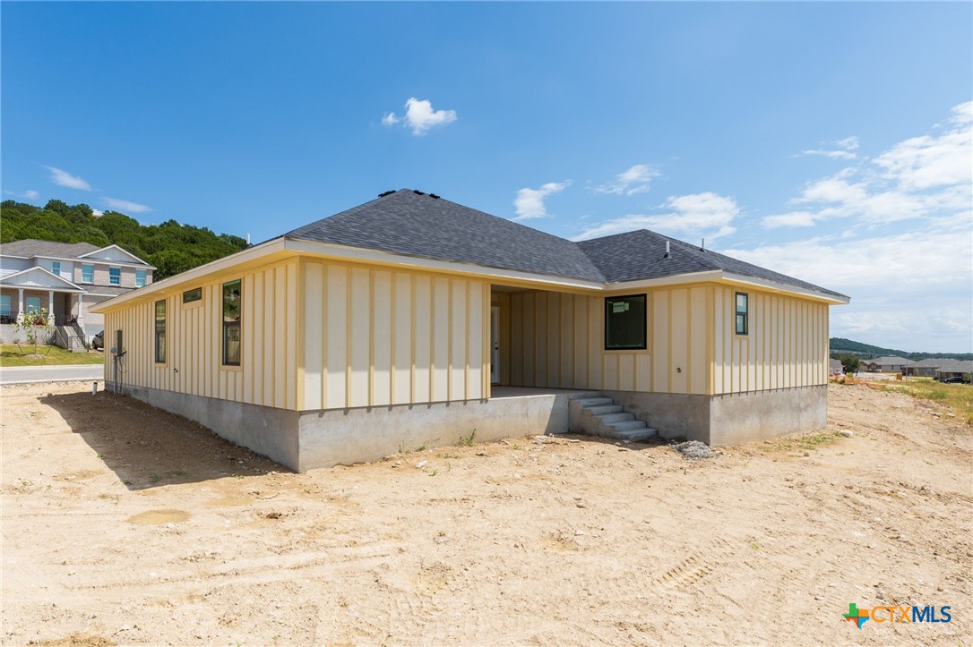 129 Reed Henry Drive Property Photo 7