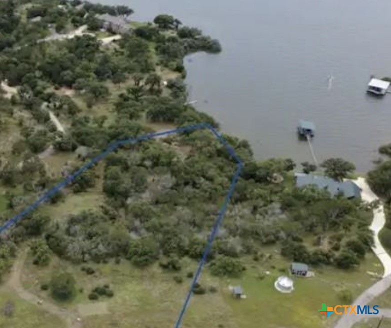4215 Sunset Cliff Road Property Photo 1