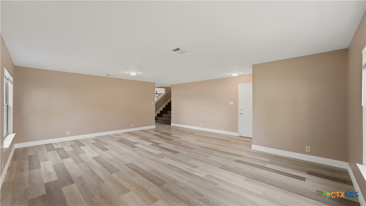7338 Raintree Forest Property Photo 5