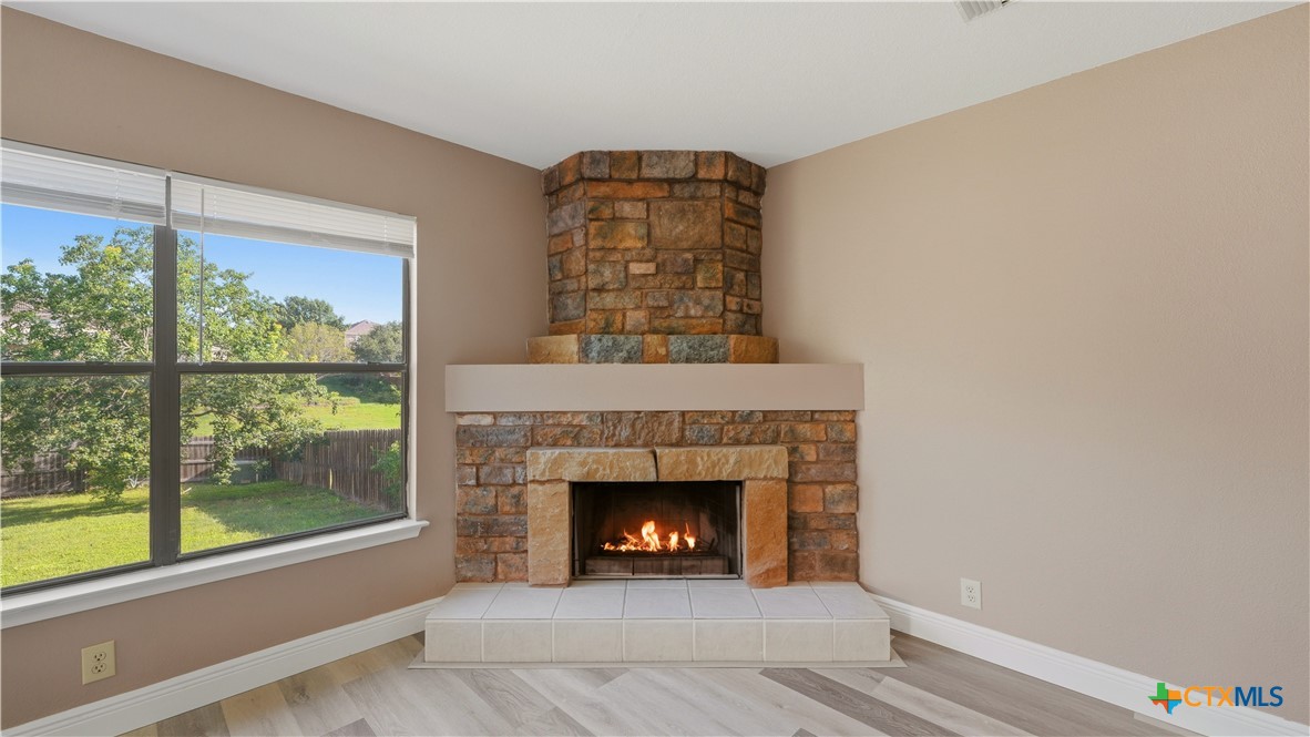 7338 Raintree Forest Property Photo 9