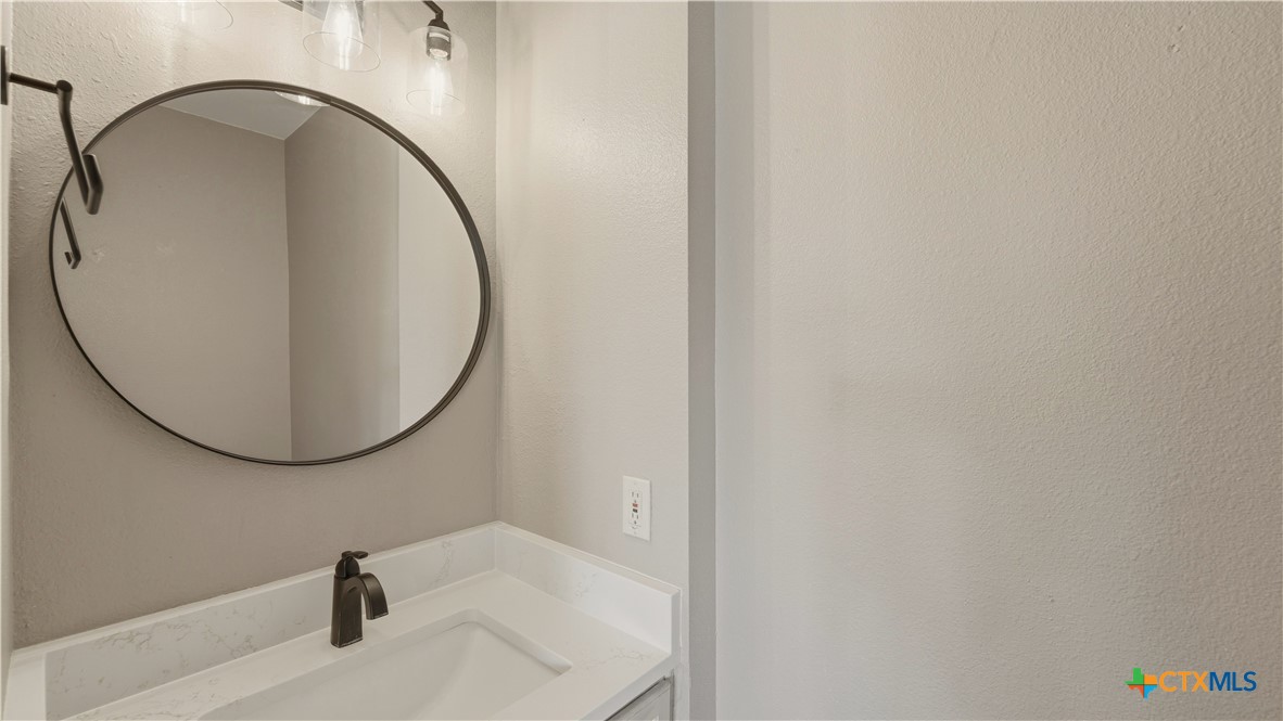 7338 Raintree Forest Property Photo 12