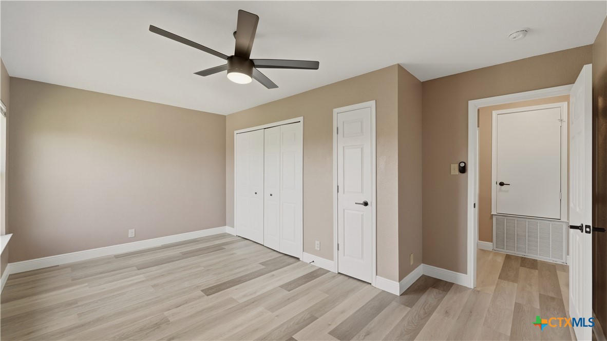 7338 Raintree Forest Property Photo 30