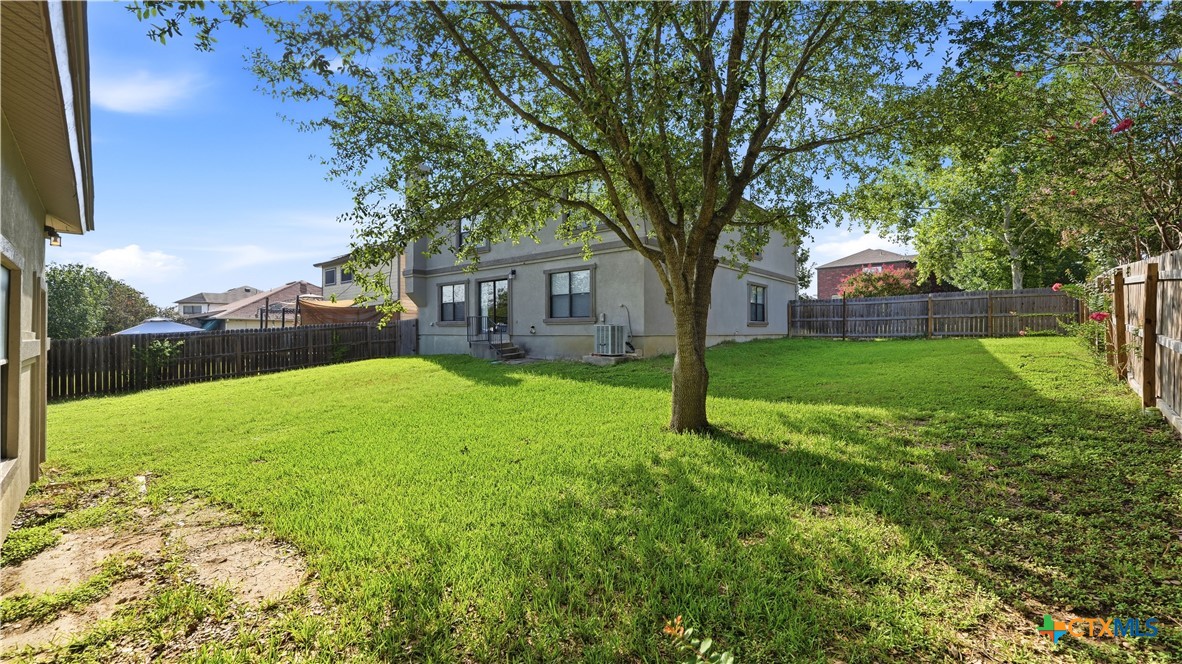 7338 Raintree Forest Property Photo 42