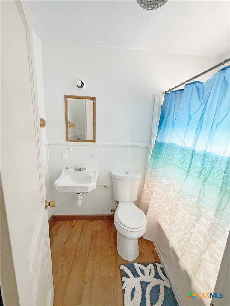 204 E Austin Street Property Photo 25