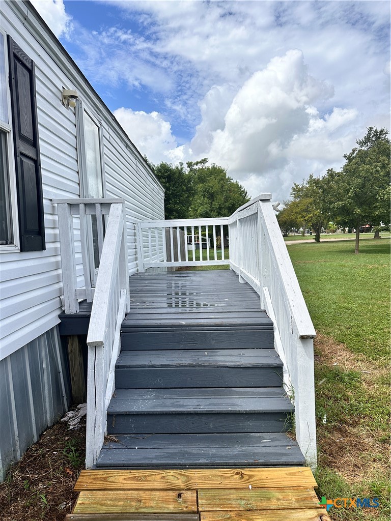 208 Picasso Drive Property Photo 3