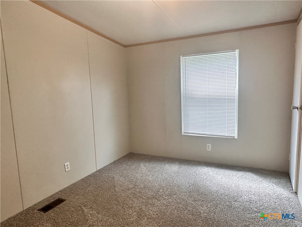208 Picasso Drive Property Photo 8