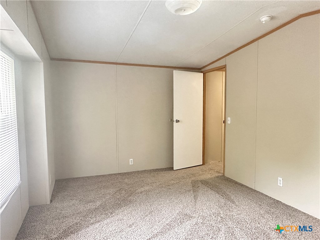 208 Picasso Drive Property Photo 11