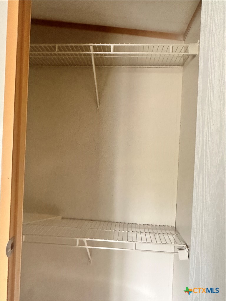 208 Picasso Drive Property Photo 12