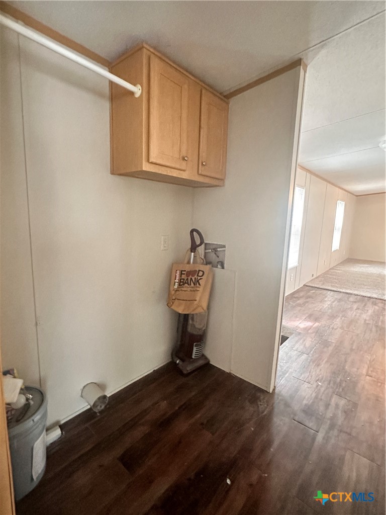 208 Picasso Drive Property Photo 27