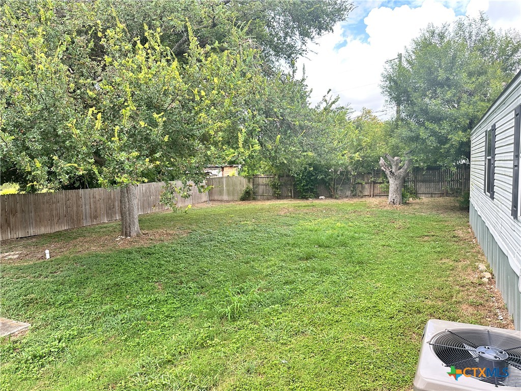 208 Picasso Drive Property Photo 30