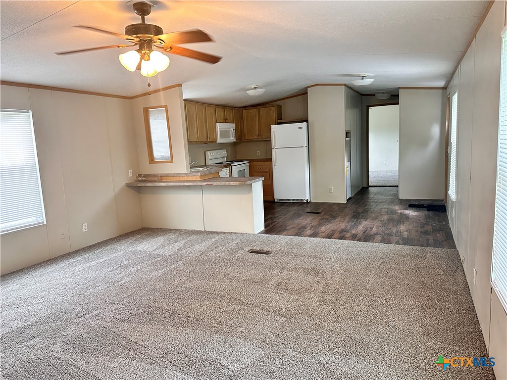 208 Picasso Drive Property Photo 31