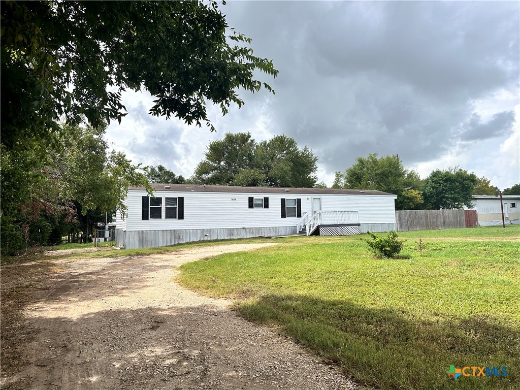208 Picasso Drive Property Photo 33