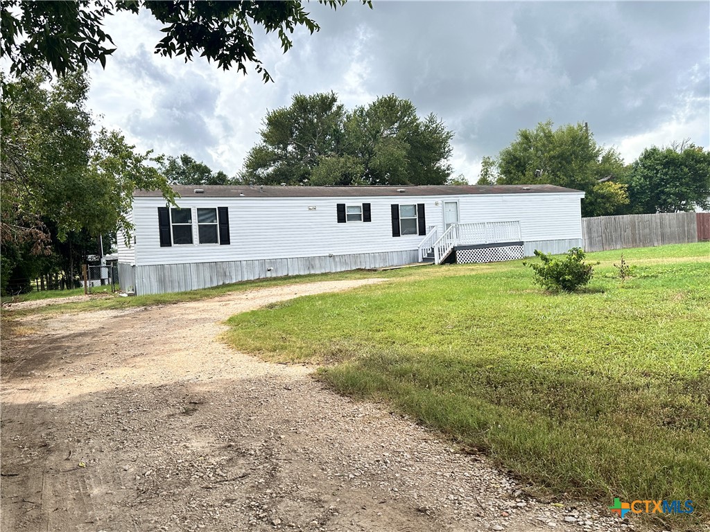 208 Picasso Drive Property Photo 34