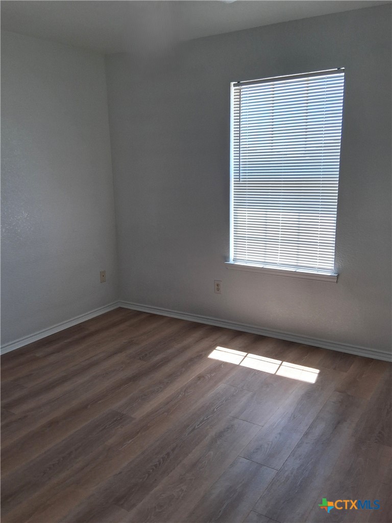 5803 Redstone Drive B Property Photo 3