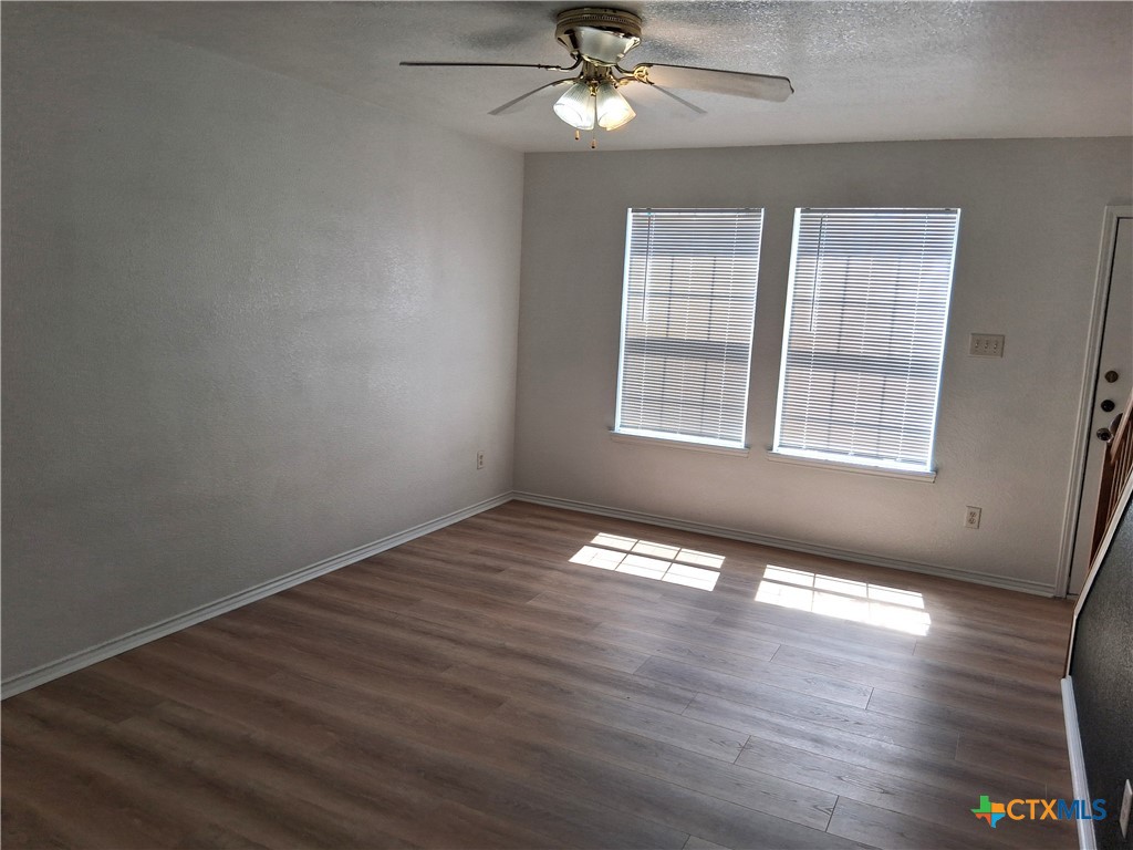 5803 Redstone Drive B Property Photo 9