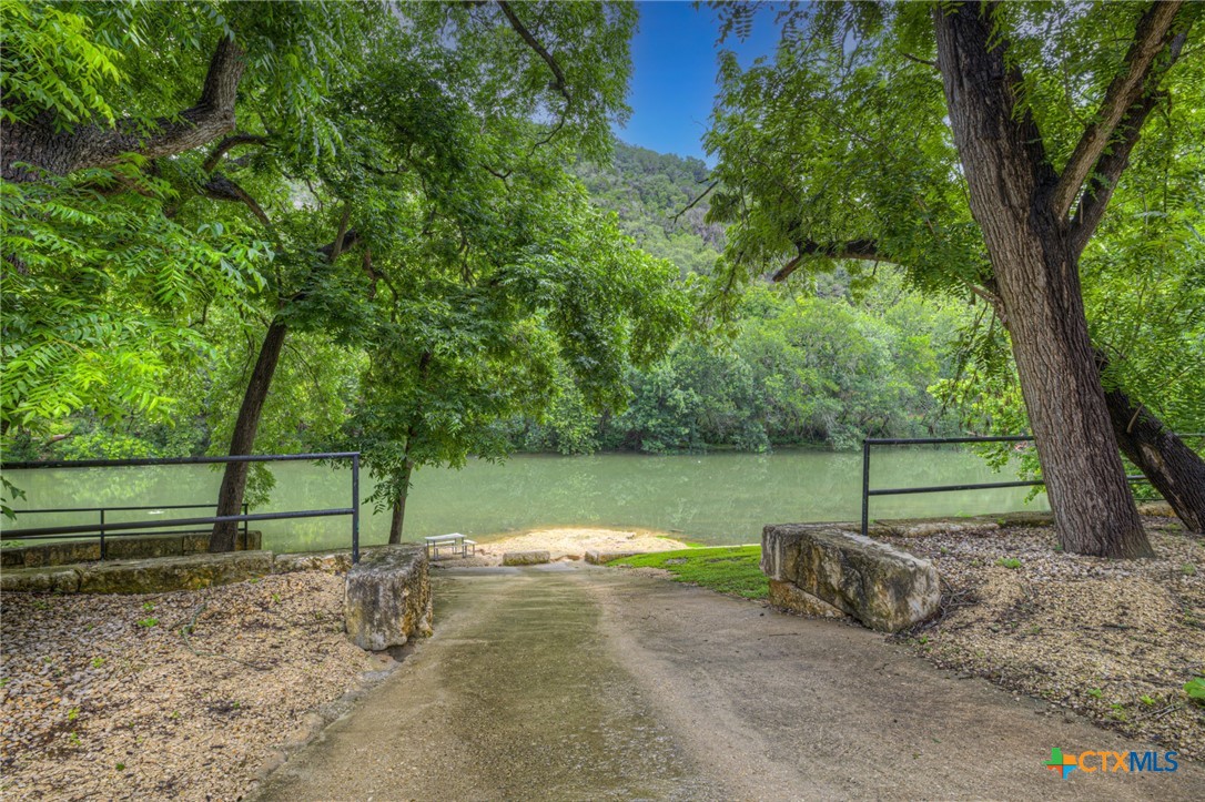 186 River Villas Court Property Photo 1