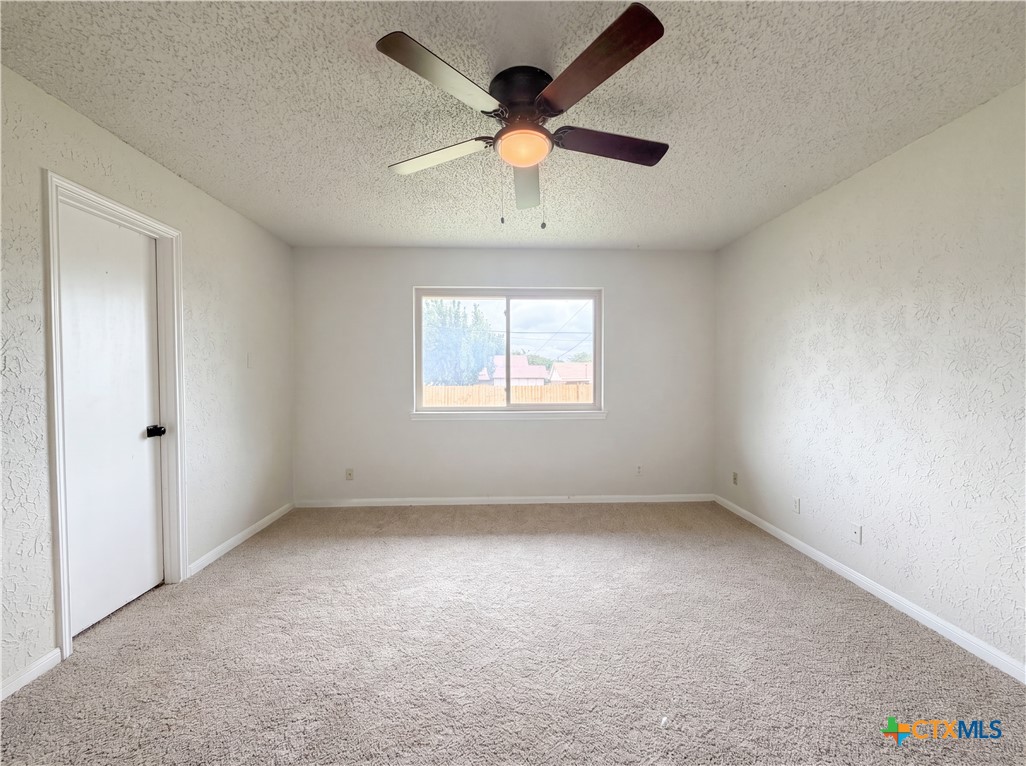 2012 Stardust Street Property Photo 10
