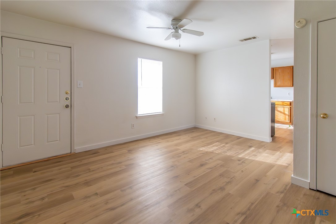 1601 Benttree Drive C Property Photo 4