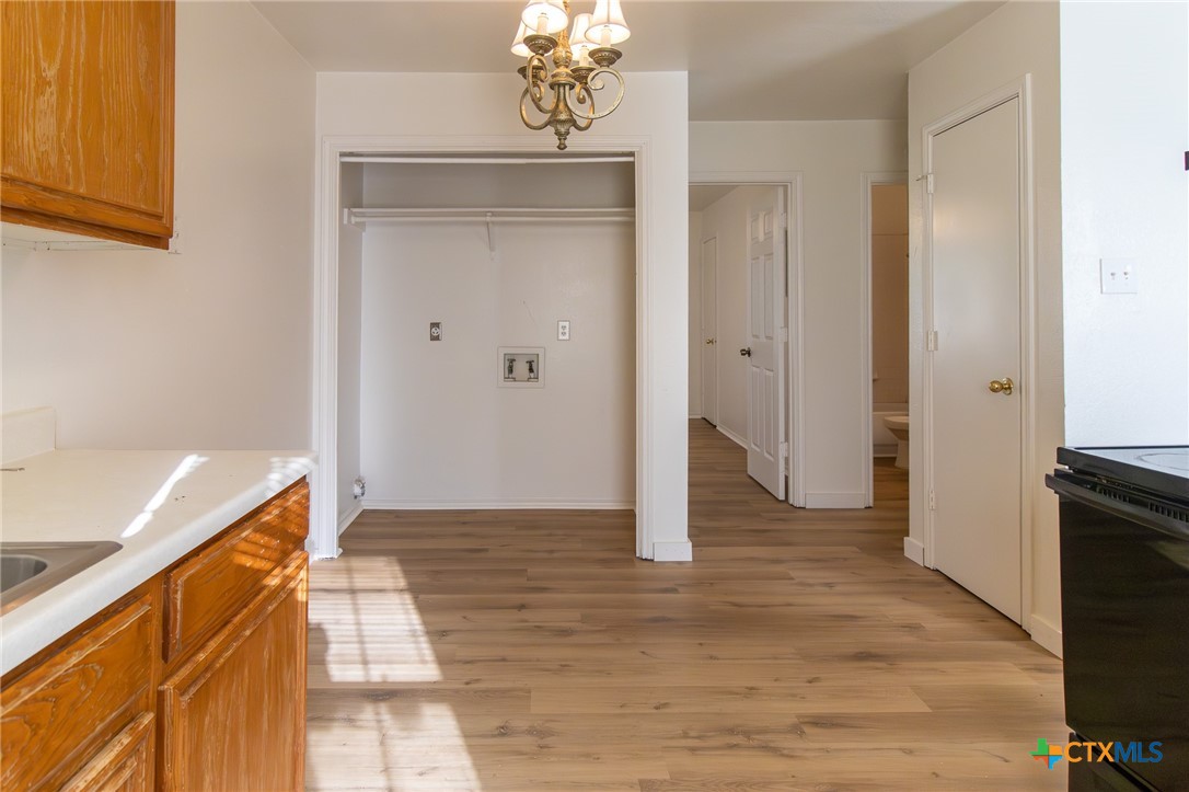 1601 Benttree Drive C Property Photo 9